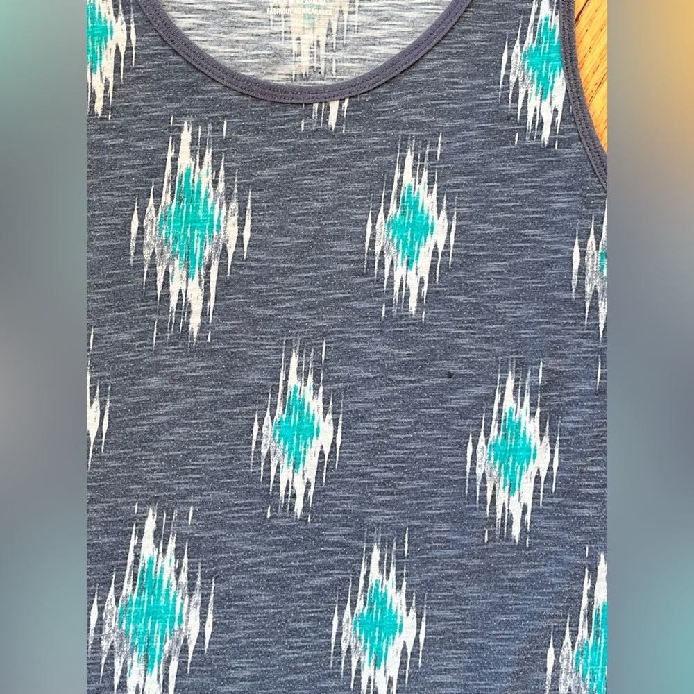 🌻Mossimo Men’s Patterned Tank Top - Picture 2 of 3